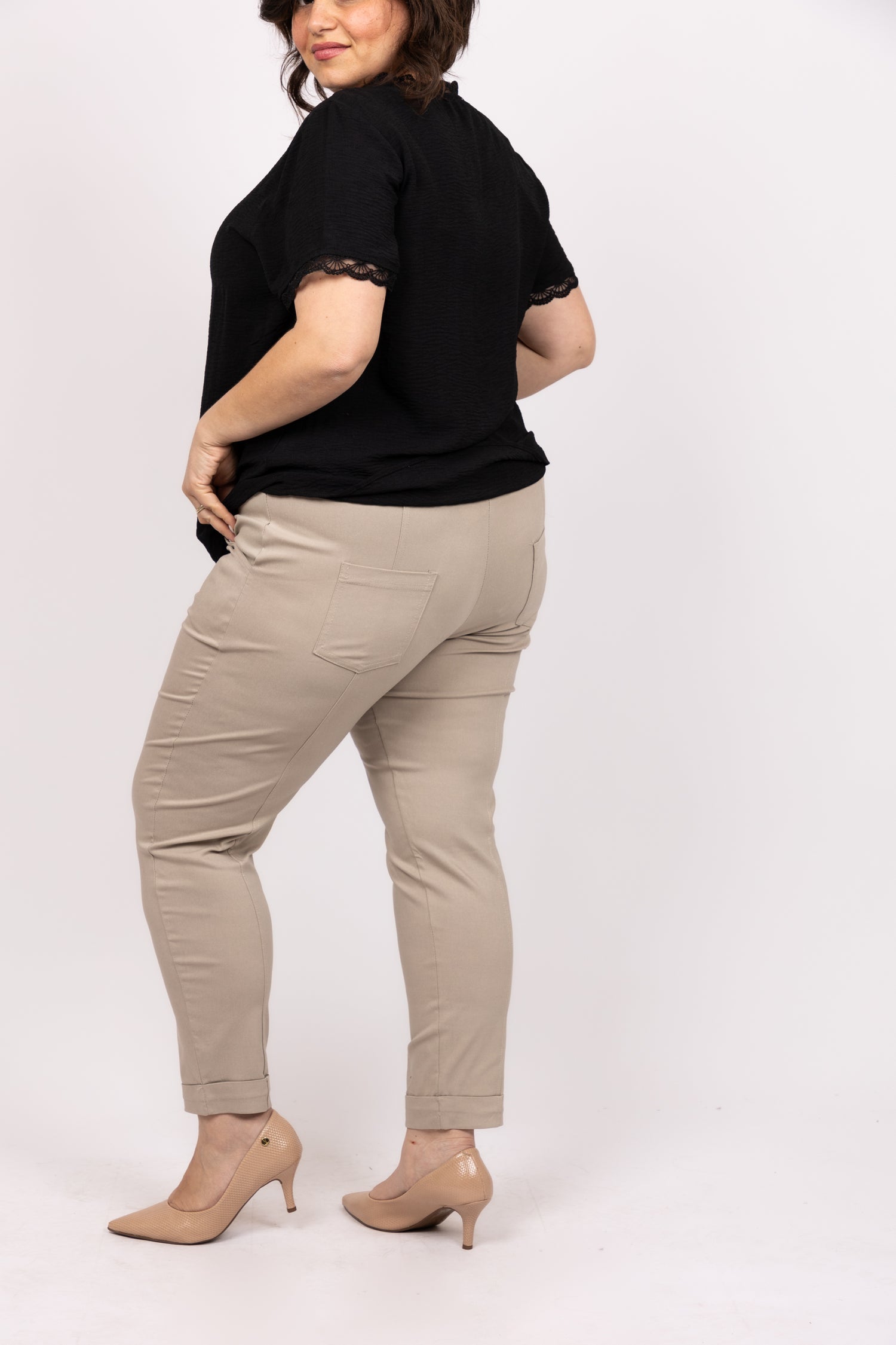 מכנסיים עם גומי