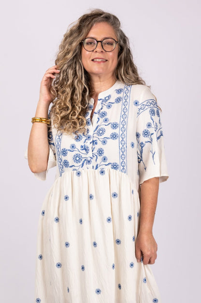 שמלת גלבייה רקומה