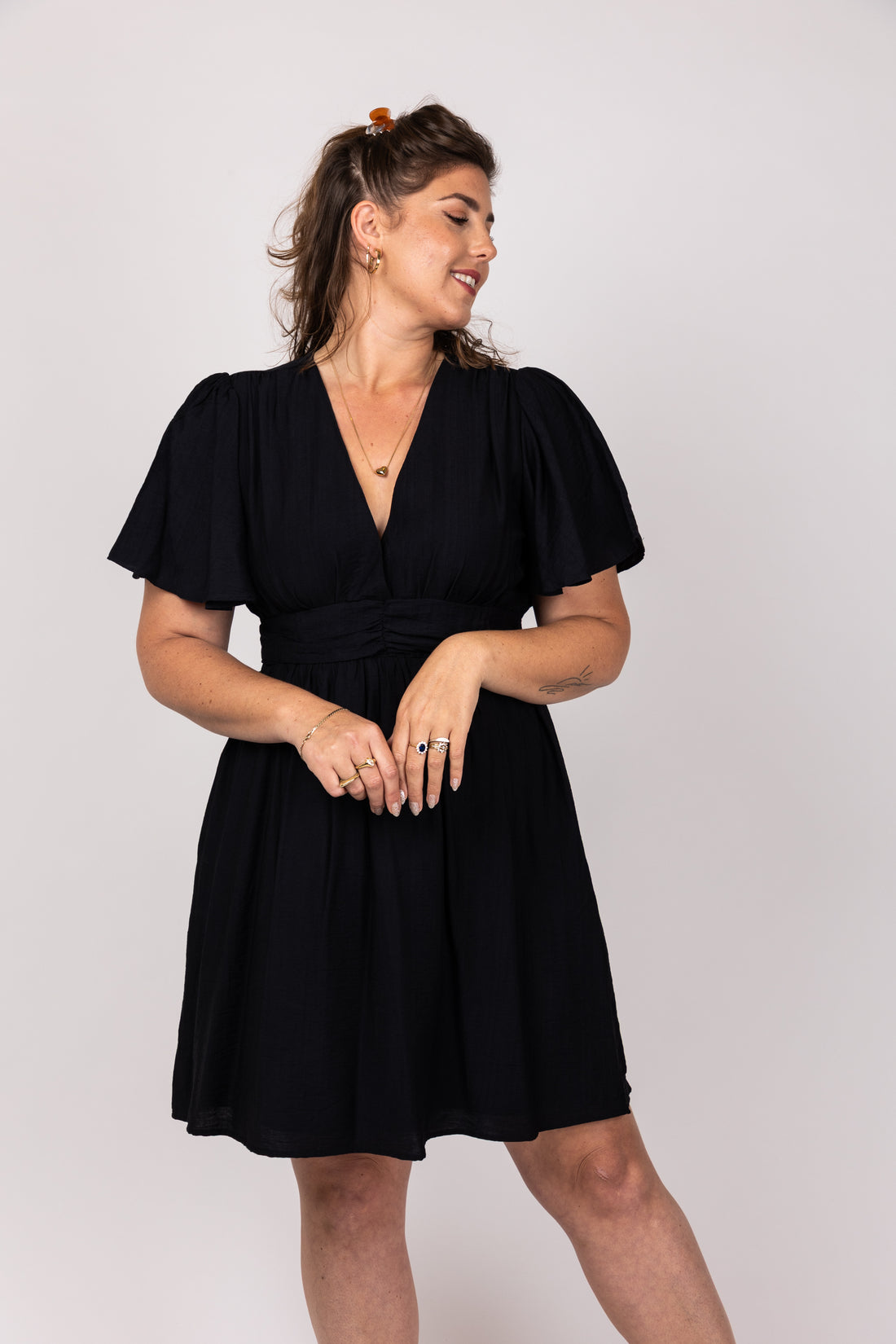 שמלות מחמיאות לנשים מלאות