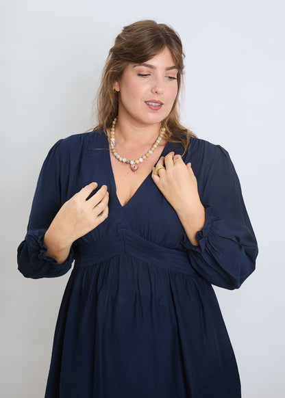שמלה קצרה בכחול כהה