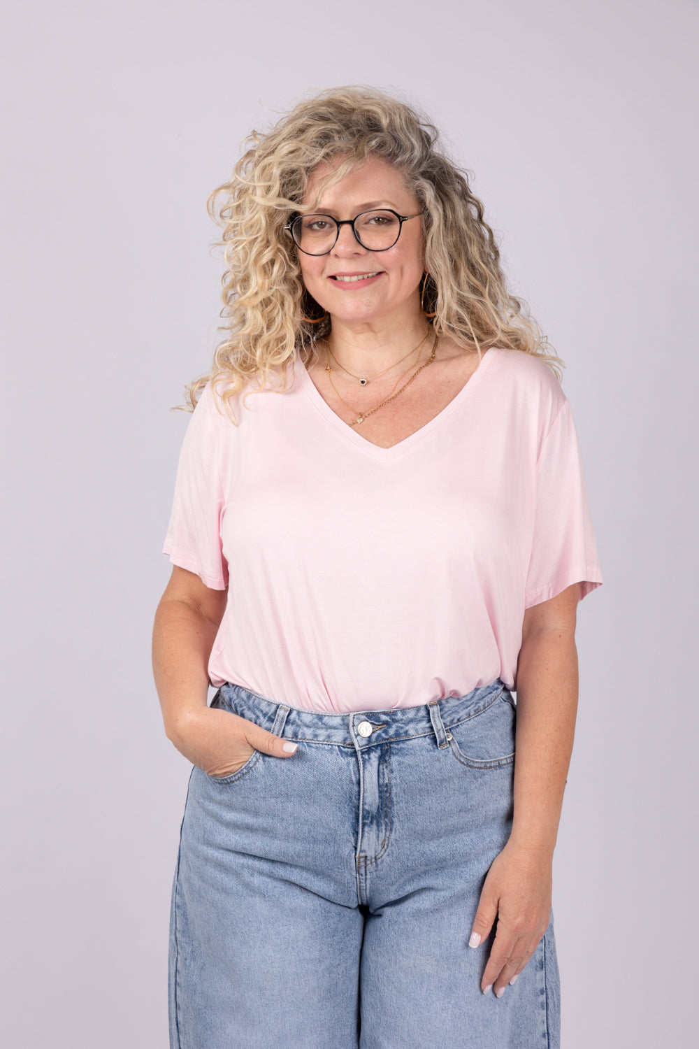 טי שירט ורודה